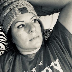 Meet your Posher, Valerie